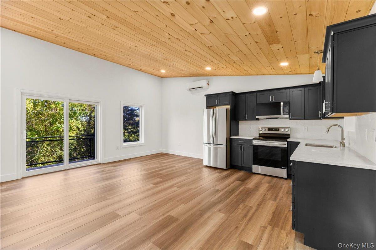 #3 photo, 711 Vedder Mountain Road, Catskill , NY 12414