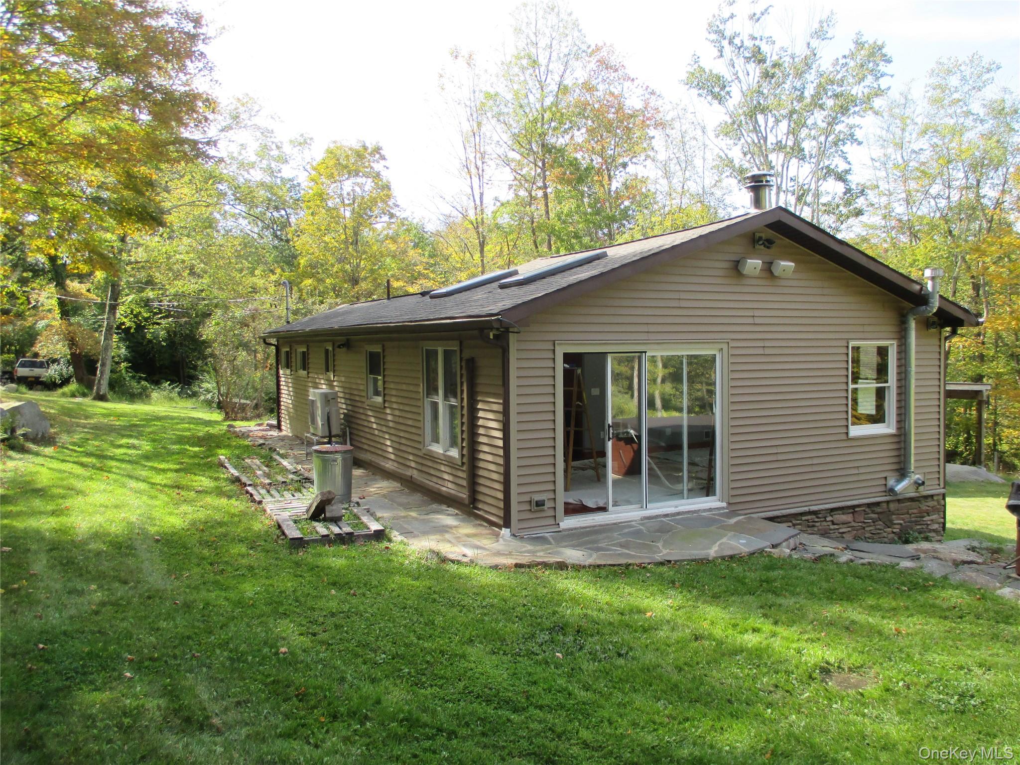 #18 photo, 18 Ashlee Meadow Road, Warwick , NY 10990