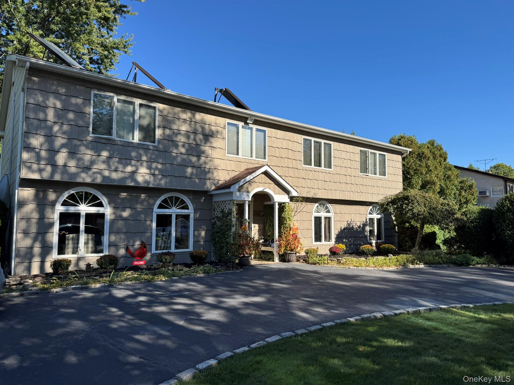 #1 photo, 7 Kingston Road, Mount Sinai , NY 11766