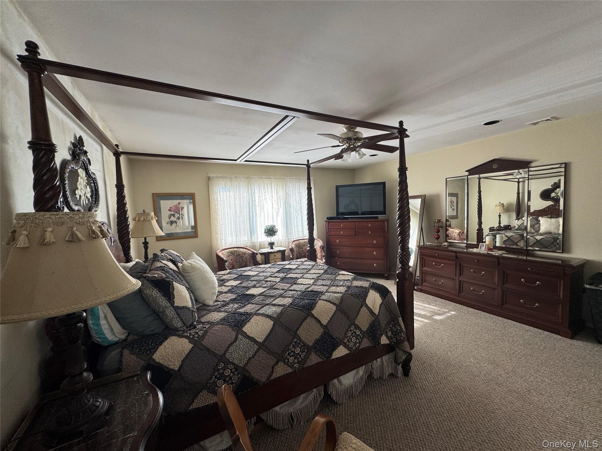 #14 photo, 7 Kingston Road, Mount Sinai , NY 11766