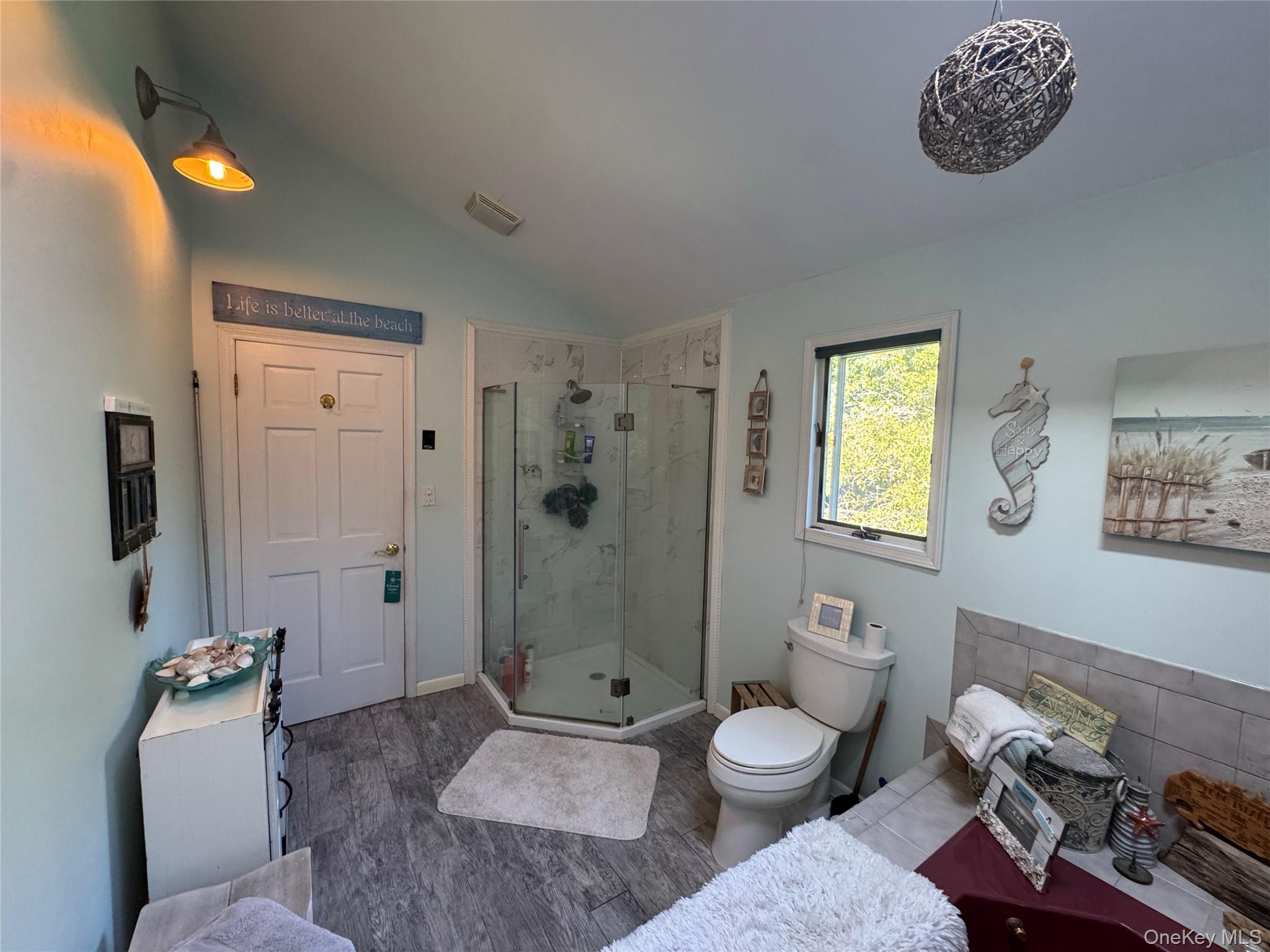 #16 photo, 7 Kingston Road, Mount Sinai , NY 11766