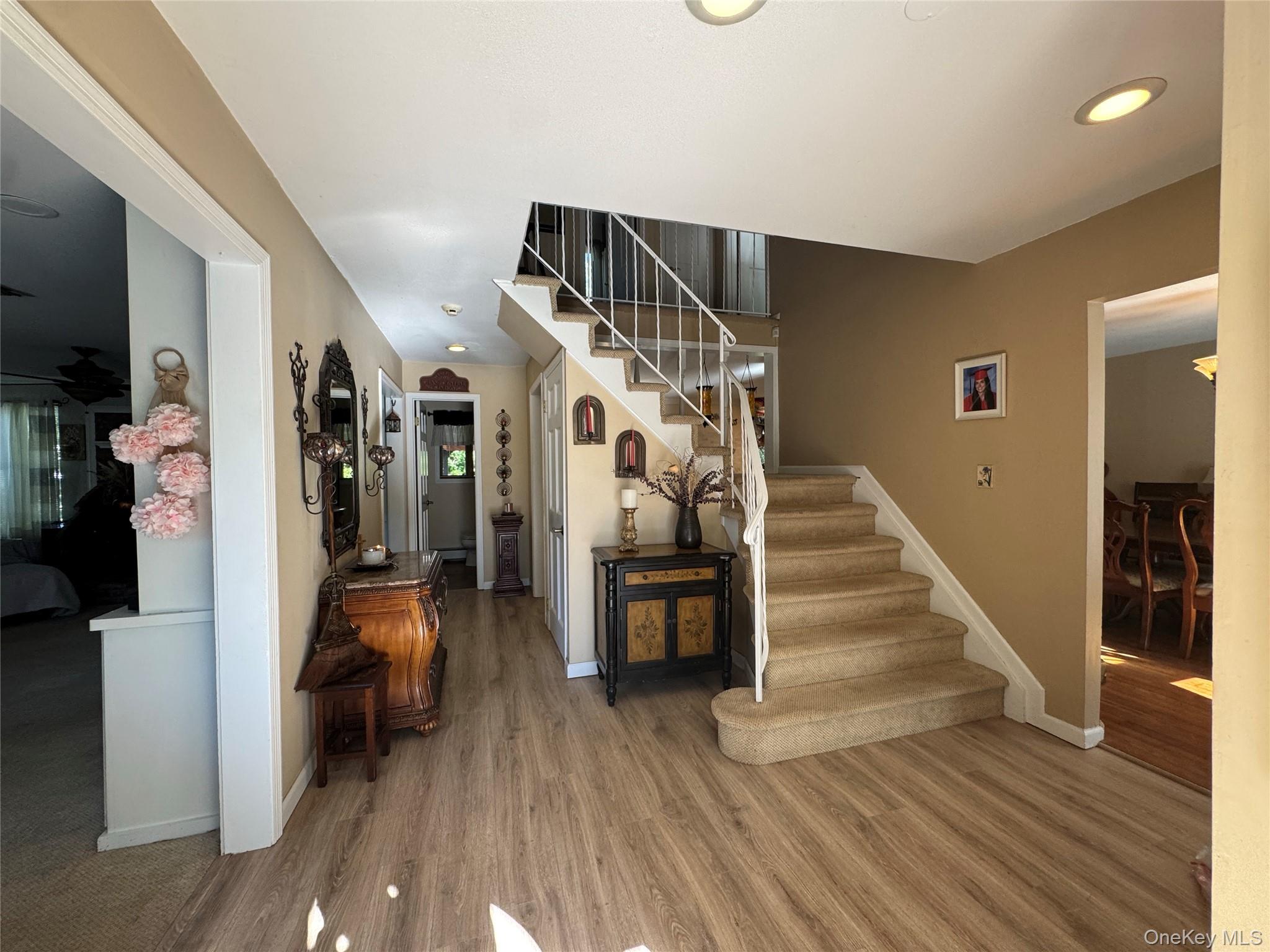 #2 photo, 7 Kingston Road, Mount Sinai , NY 11766