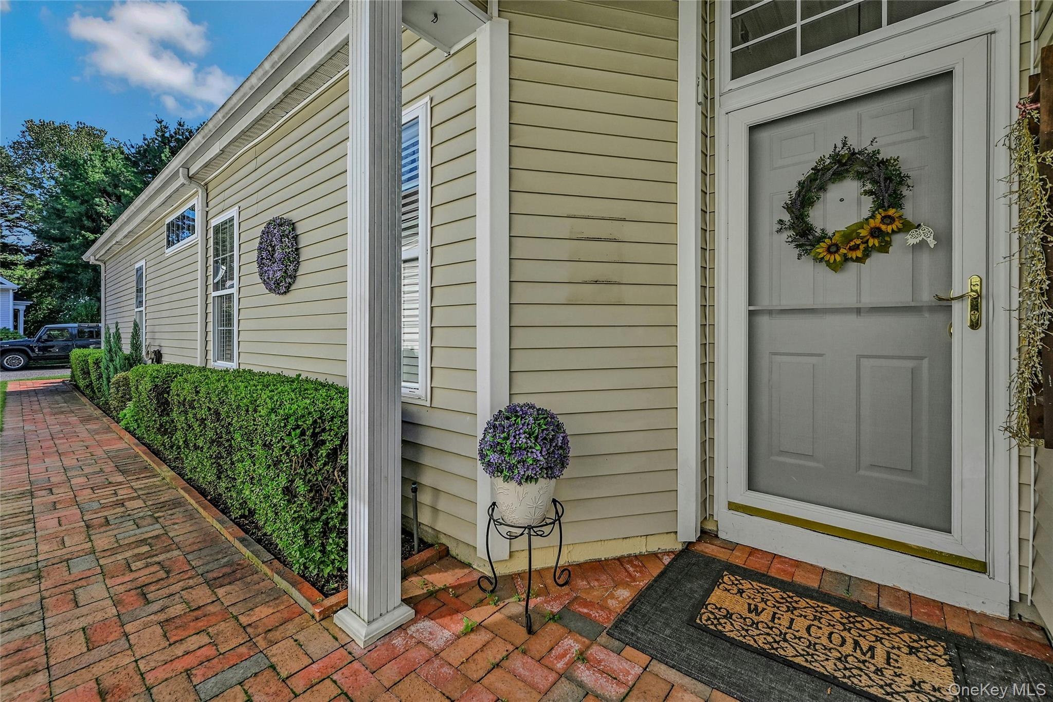 #4 photo, 517 Leisure Drive, Ridge , NY 11961