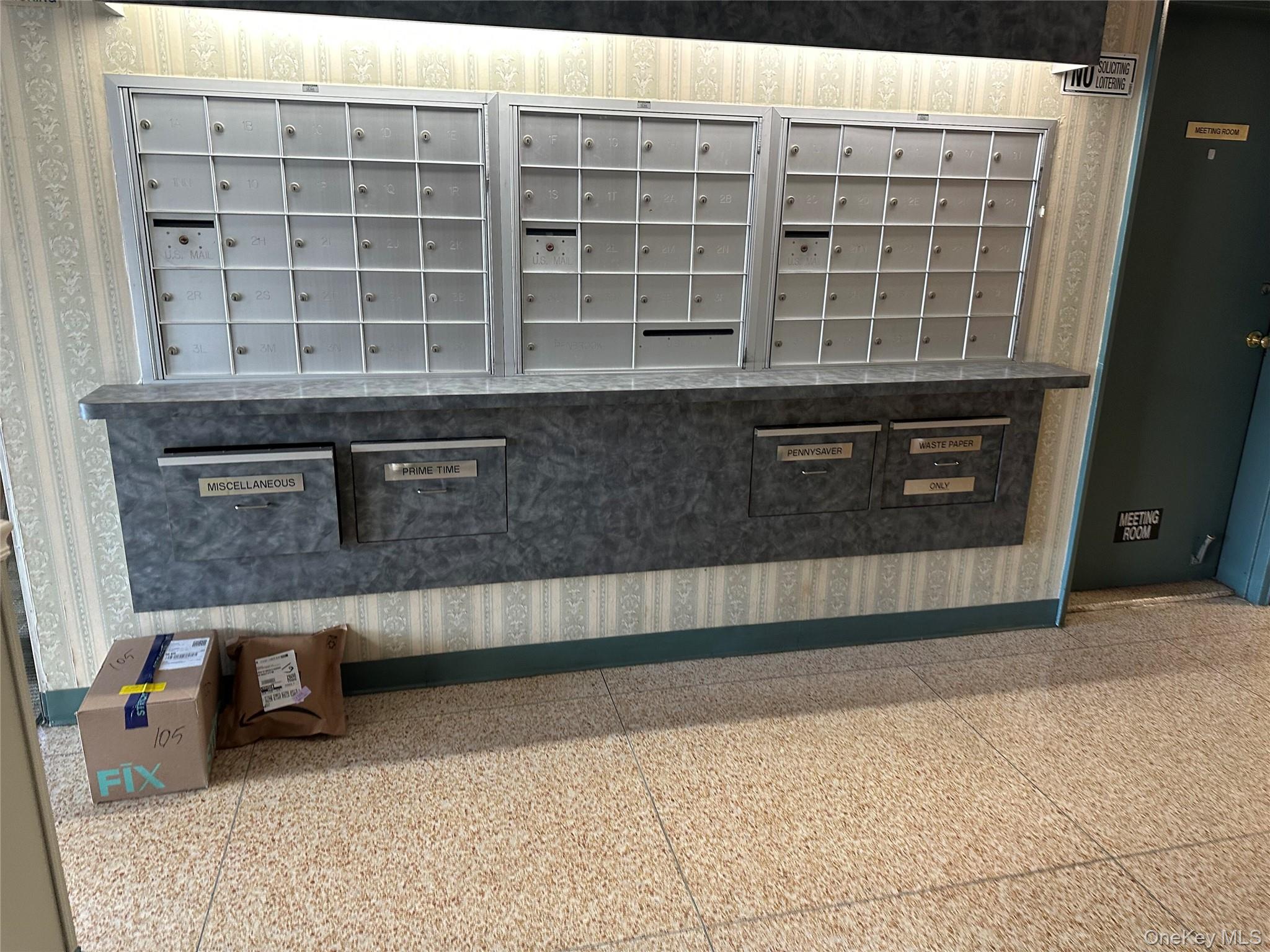 #19 photo, 60 Hempstead Avenue, Lynbrook , NY 11563