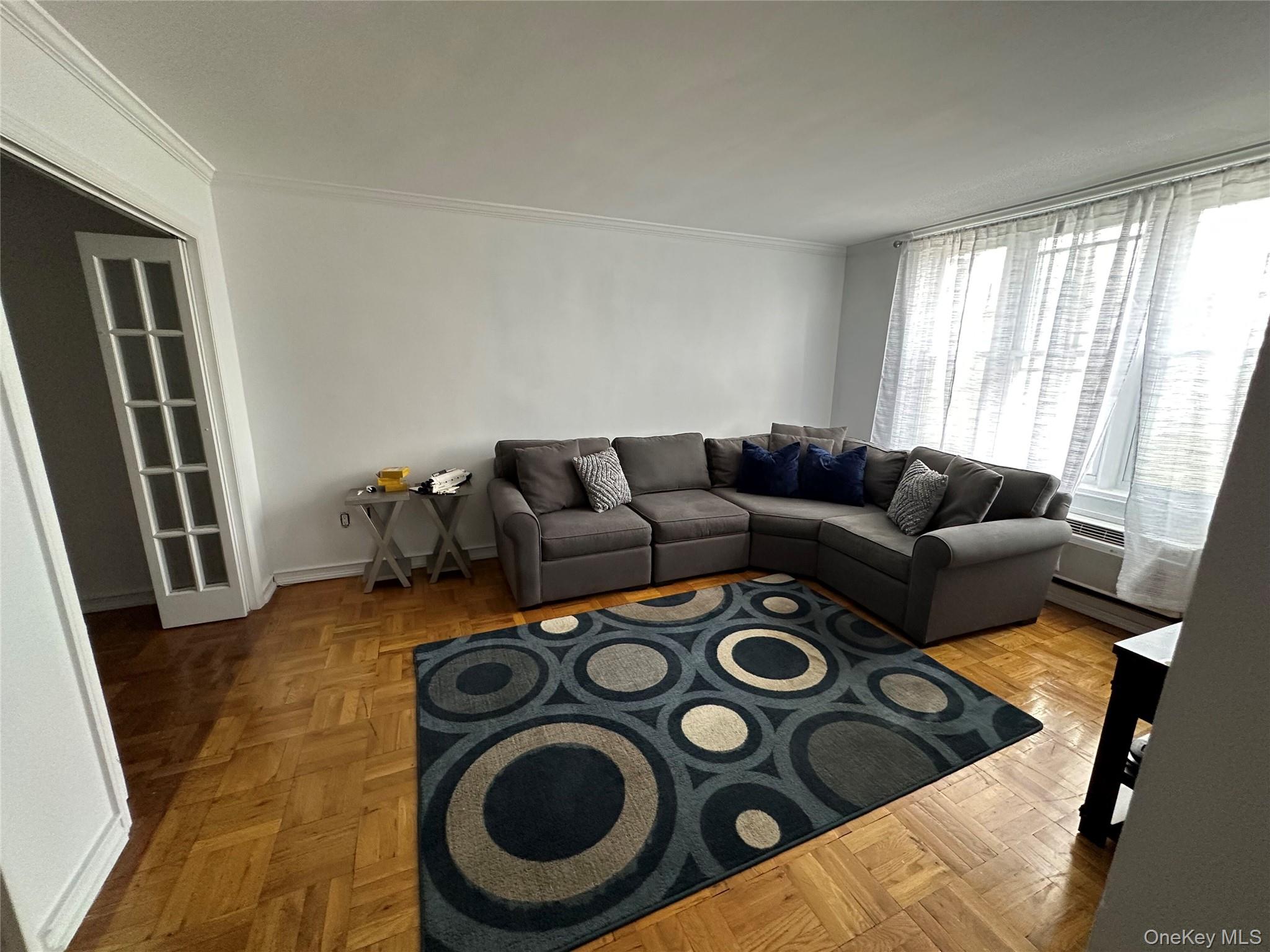 #5 photo, 60 Hempstead Avenue, Lynbrook , NY 11563