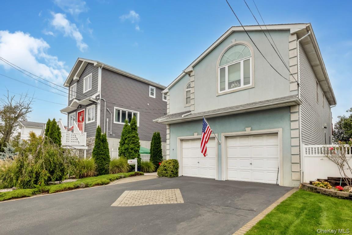 #3 photo, 193 Sportsmans Avenue, Freeport , NY 11520