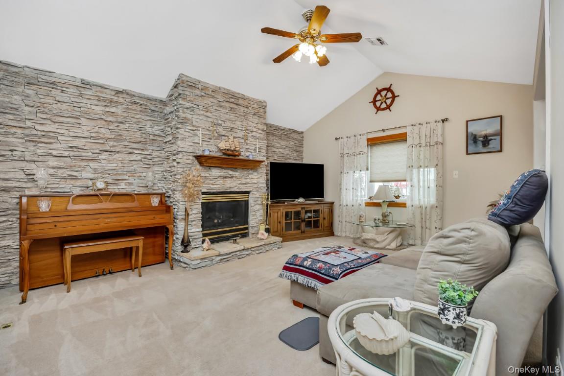 #5 photo, 193 Sportsmans Avenue, Freeport , NY 11520