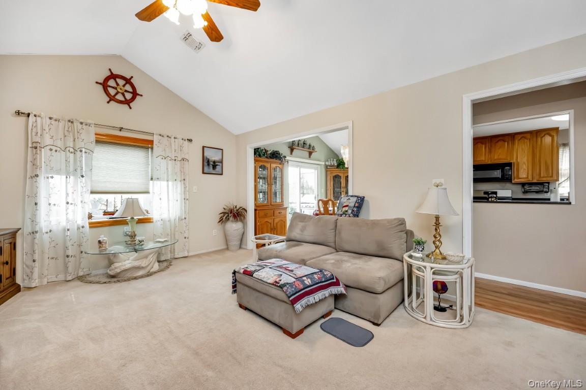 #7 photo, 193 Sportsmans Avenue, Freeport , NY 11520