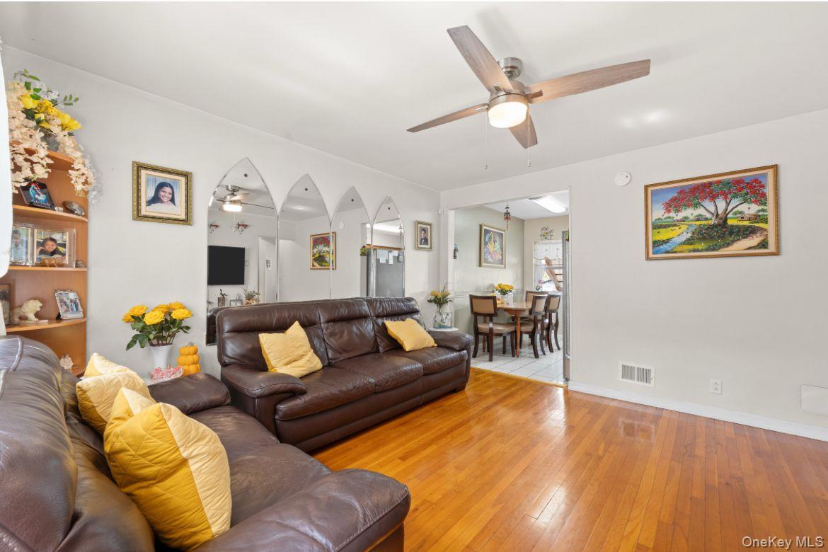 #11 photo, 14224 250th Street, Laurelton , NY 11422