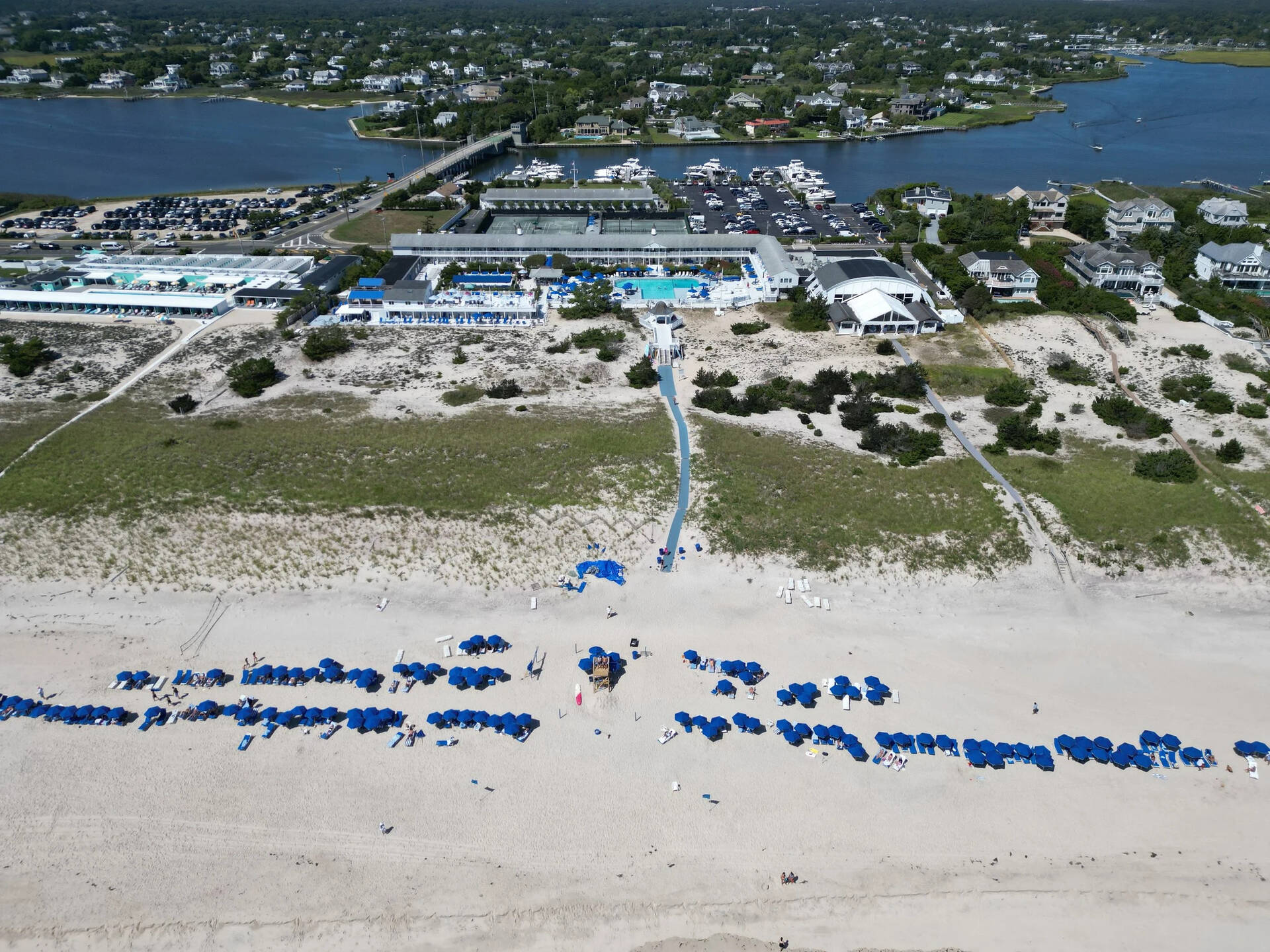 #2 photo, 231 DUNE RD, #908 & 909, サフォーク郡 Westhampton Beach , NY 11978