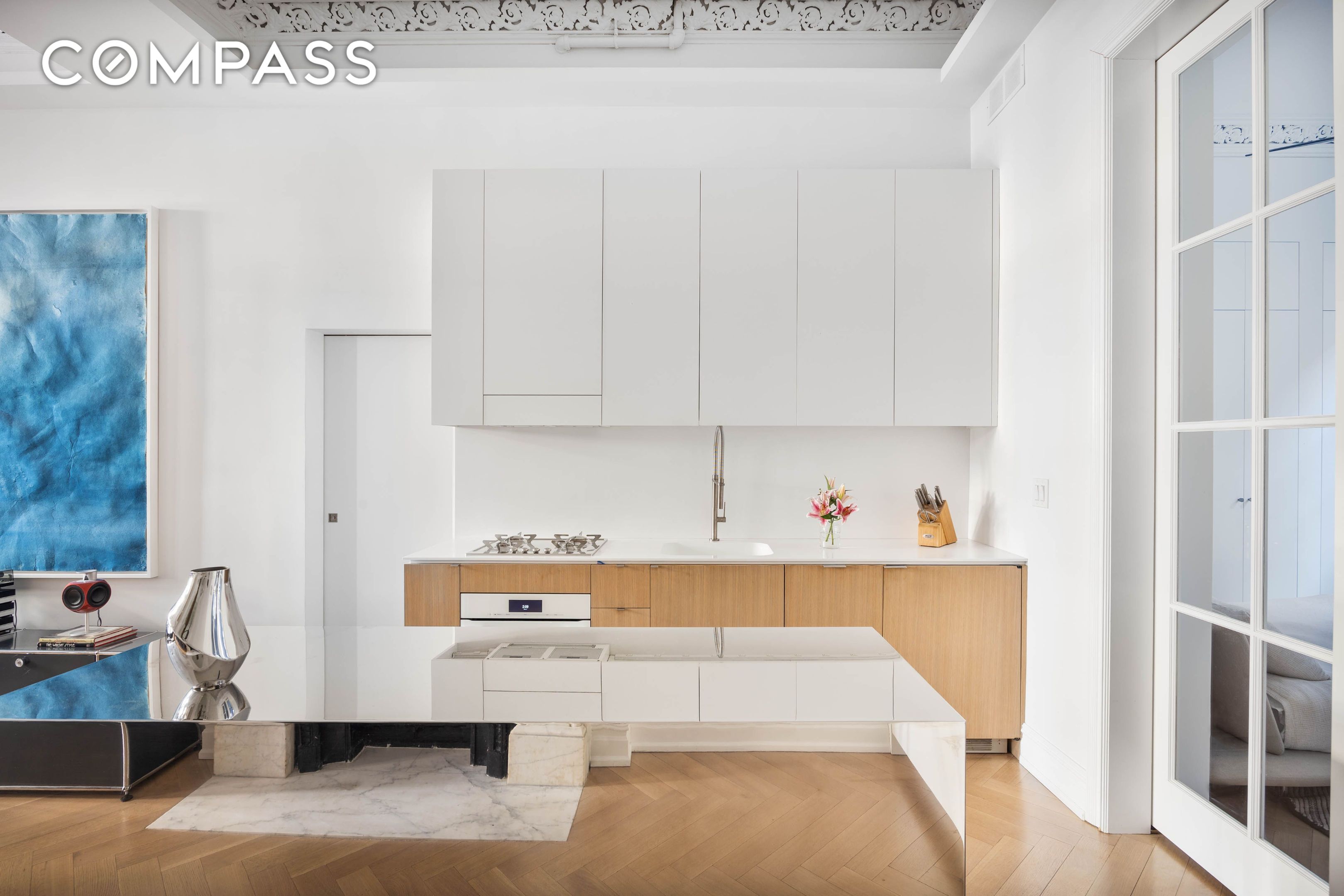 #7 photo, 66 W 11th Street, マンハッタン Greenwich Village , NY 10011