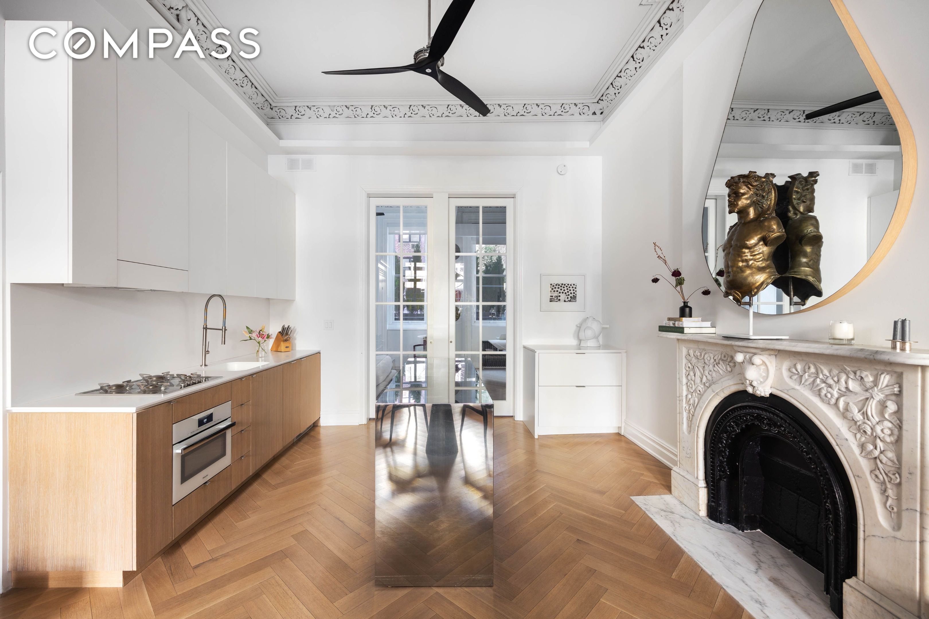 #8 photo, 66 W 11th Street, マンハッタン Greenwich Village , NY 10011