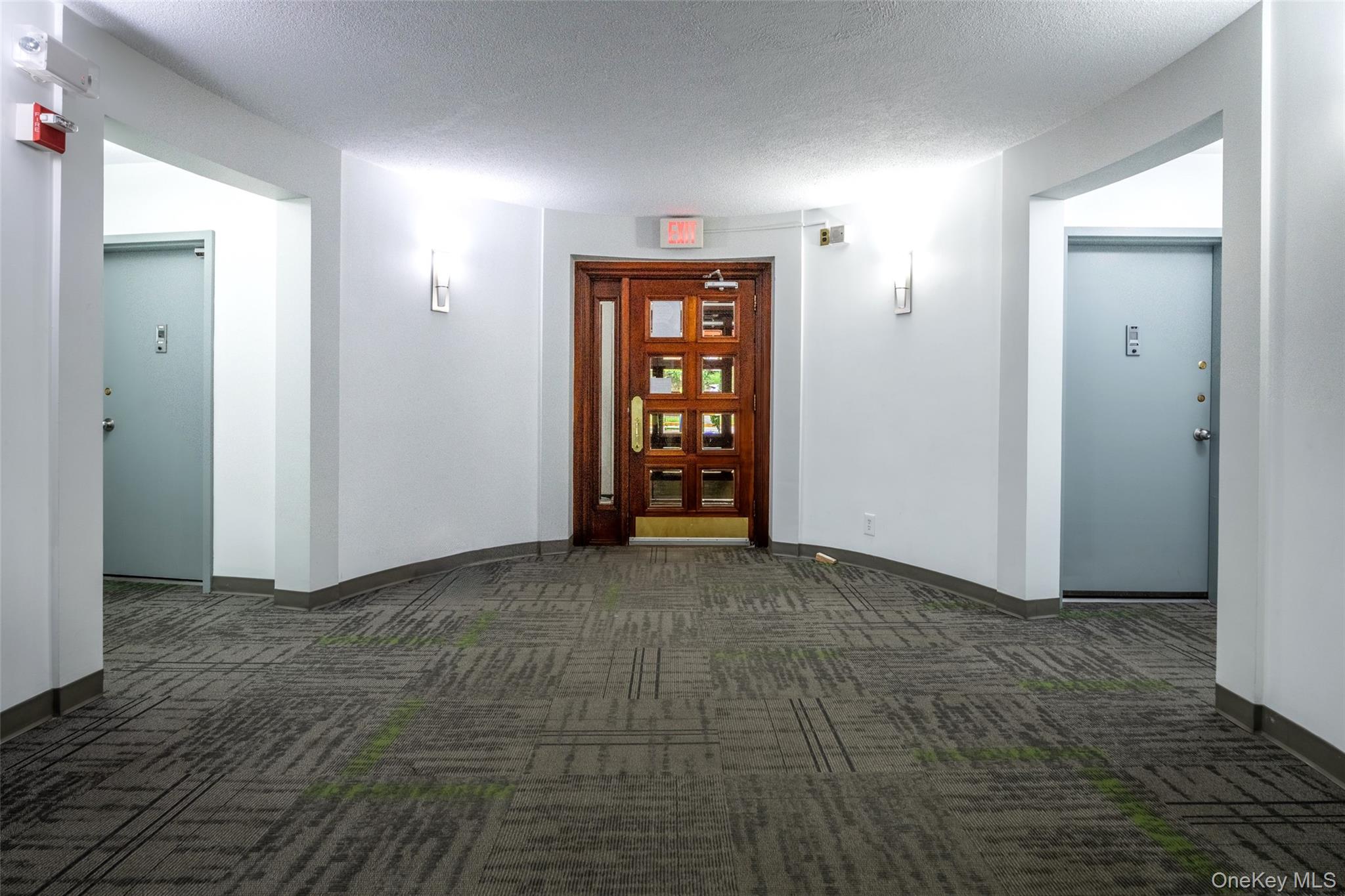 #6 photo, 180 Pearsall Drive, Mount Vernon , NY 10552