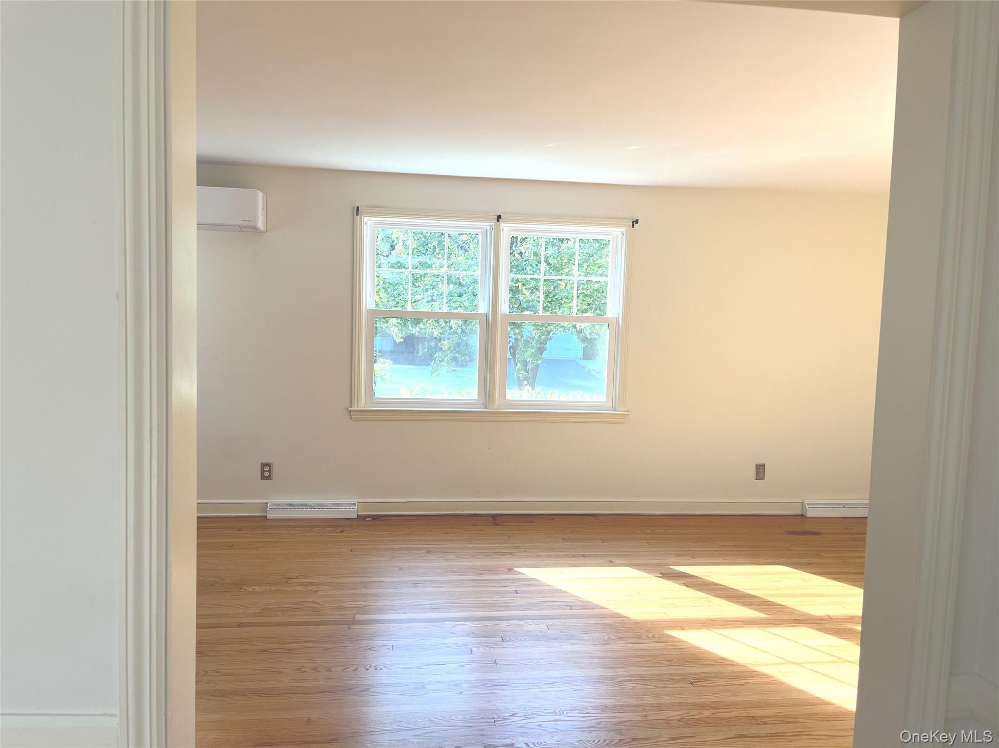 #11 photo, 14 Willow Bend, Poughkeepsie , NY 12601