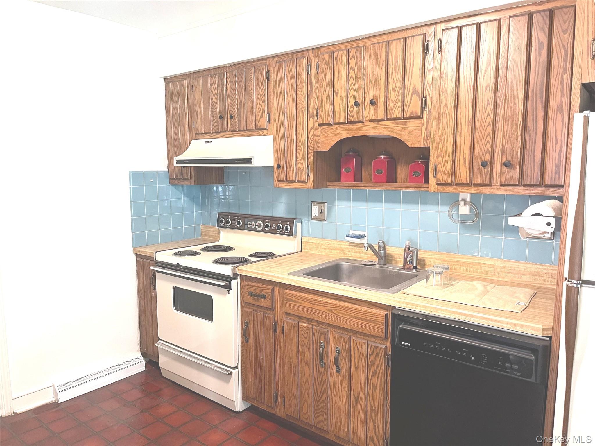 #17 photo, 14 Willow Bend, Poughkeepsie , NY 12601