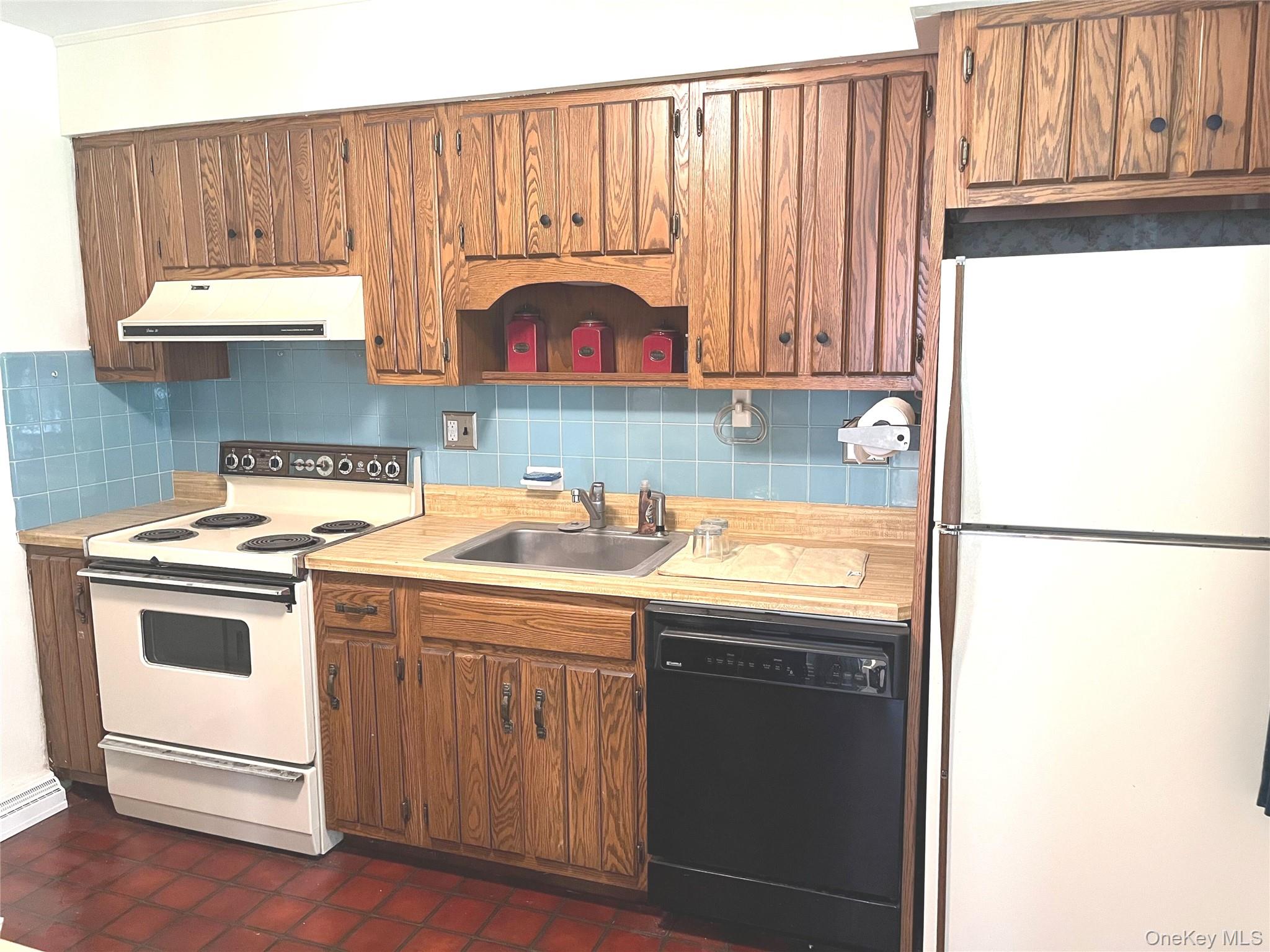 #18 photo, 14 Willow Bend, Poughkeepsie , NY 12601