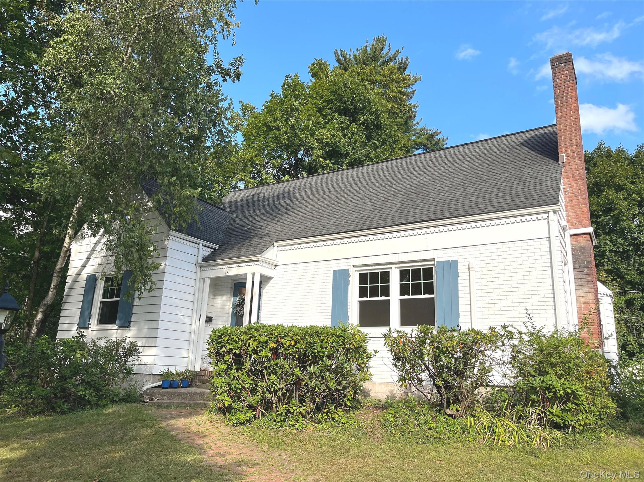 #2 photo, 14 Willow Bend, Poughkeepsie , NY 12601