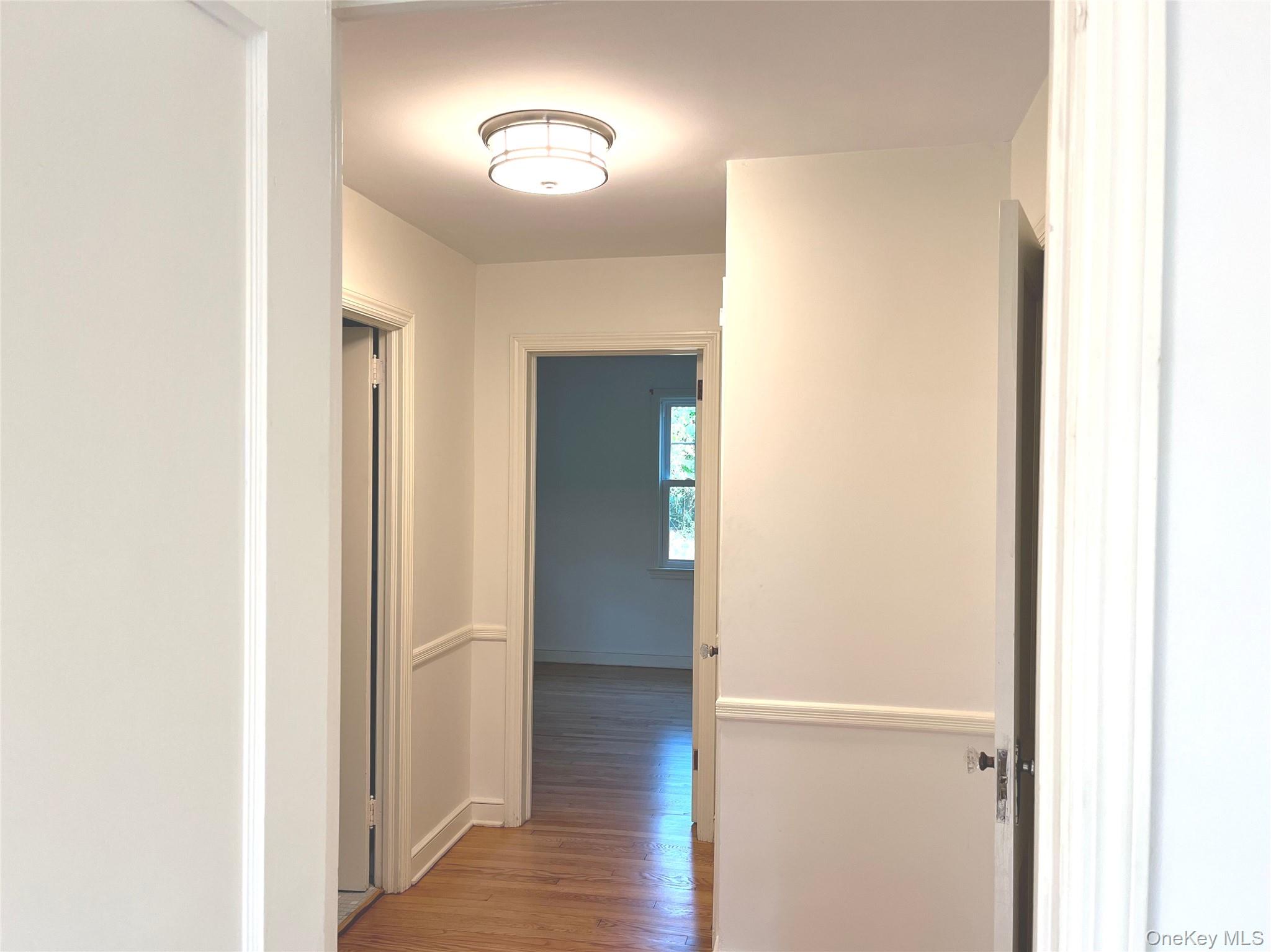 #4 photo, 14 Willow Bend, Poughkeepsie , NY 12601