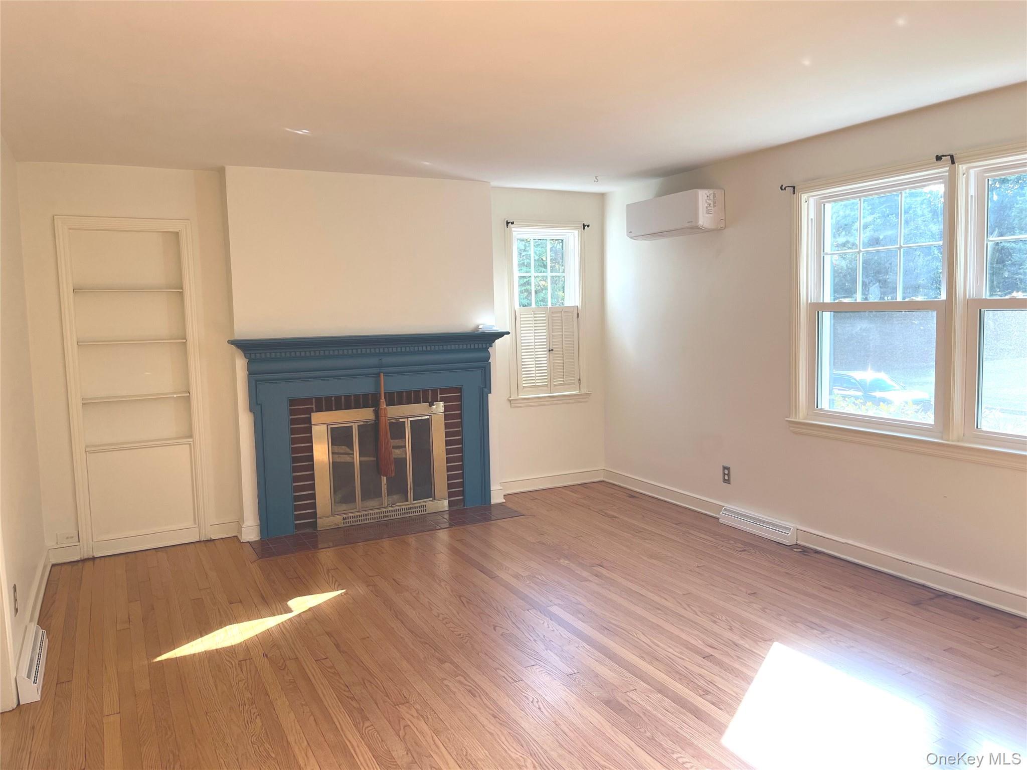 #6 photo, 14 Willow Bend, Poughkeepsie , NY 12601