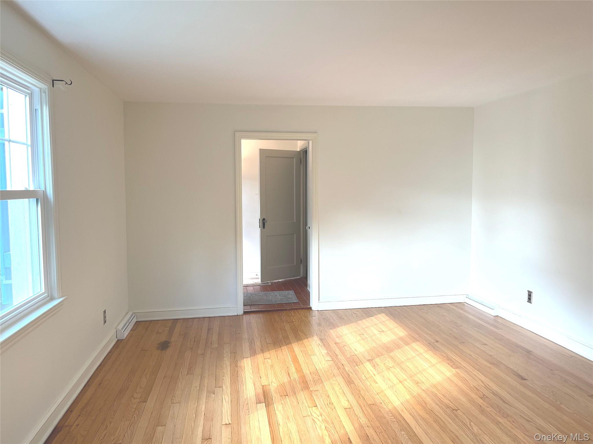 #9 photo, 14 Willow Bend, Poughkeepsie , NY 12601