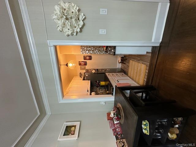 #8 photo, 23 Old Mamaroneck Road, White Plains , NY 10605