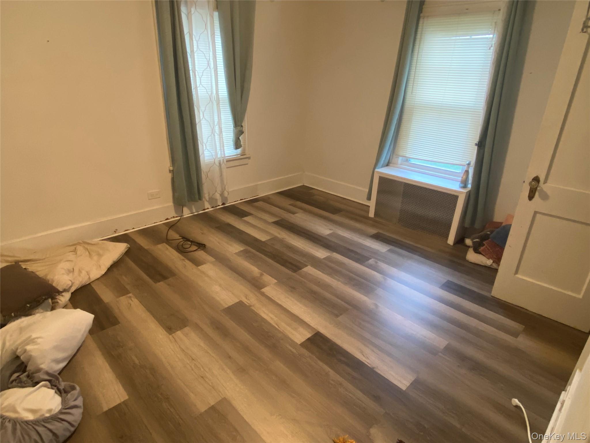 #10 photo, 7 Woods Place, Middletown , NY 10940