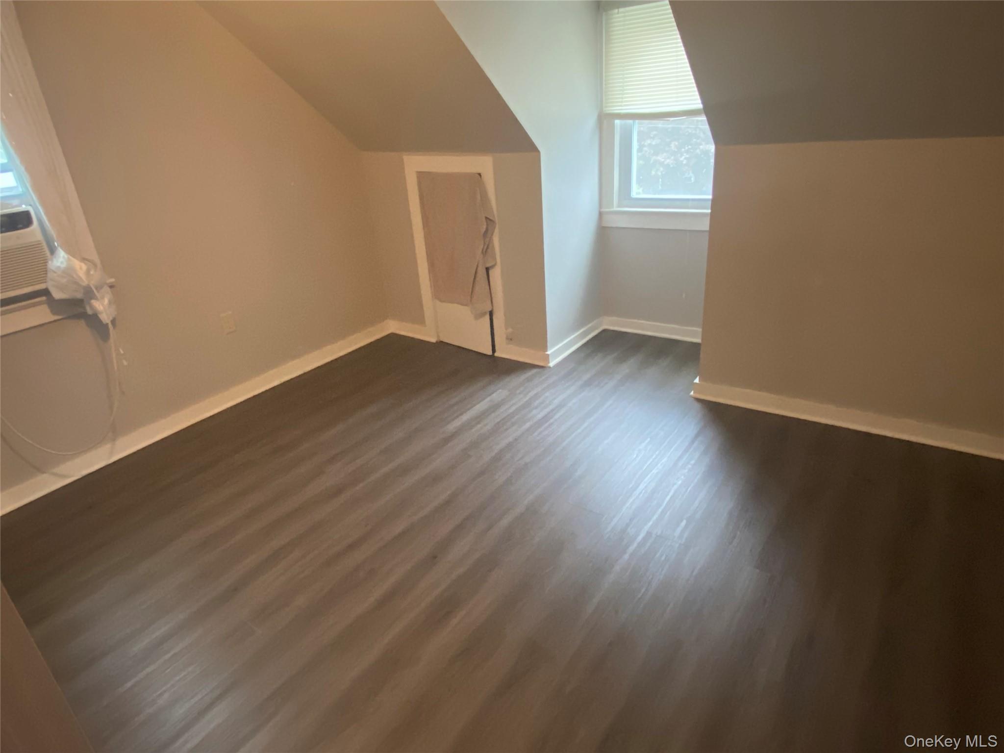 #12 photo, 7 Woods Place, Middletown , NY 10940