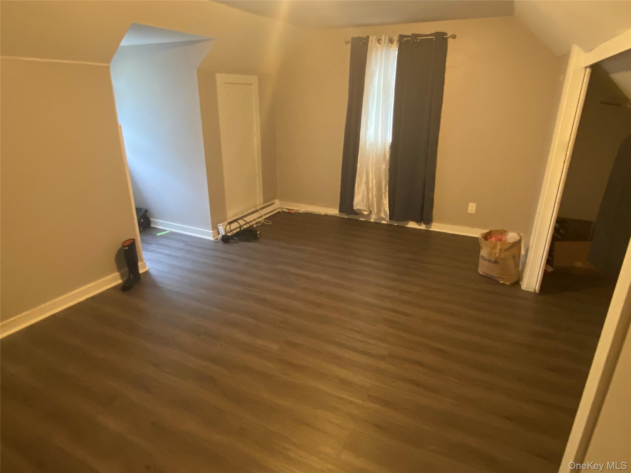 #14 photo, 7 Woods Place, Middletown , NY 10940