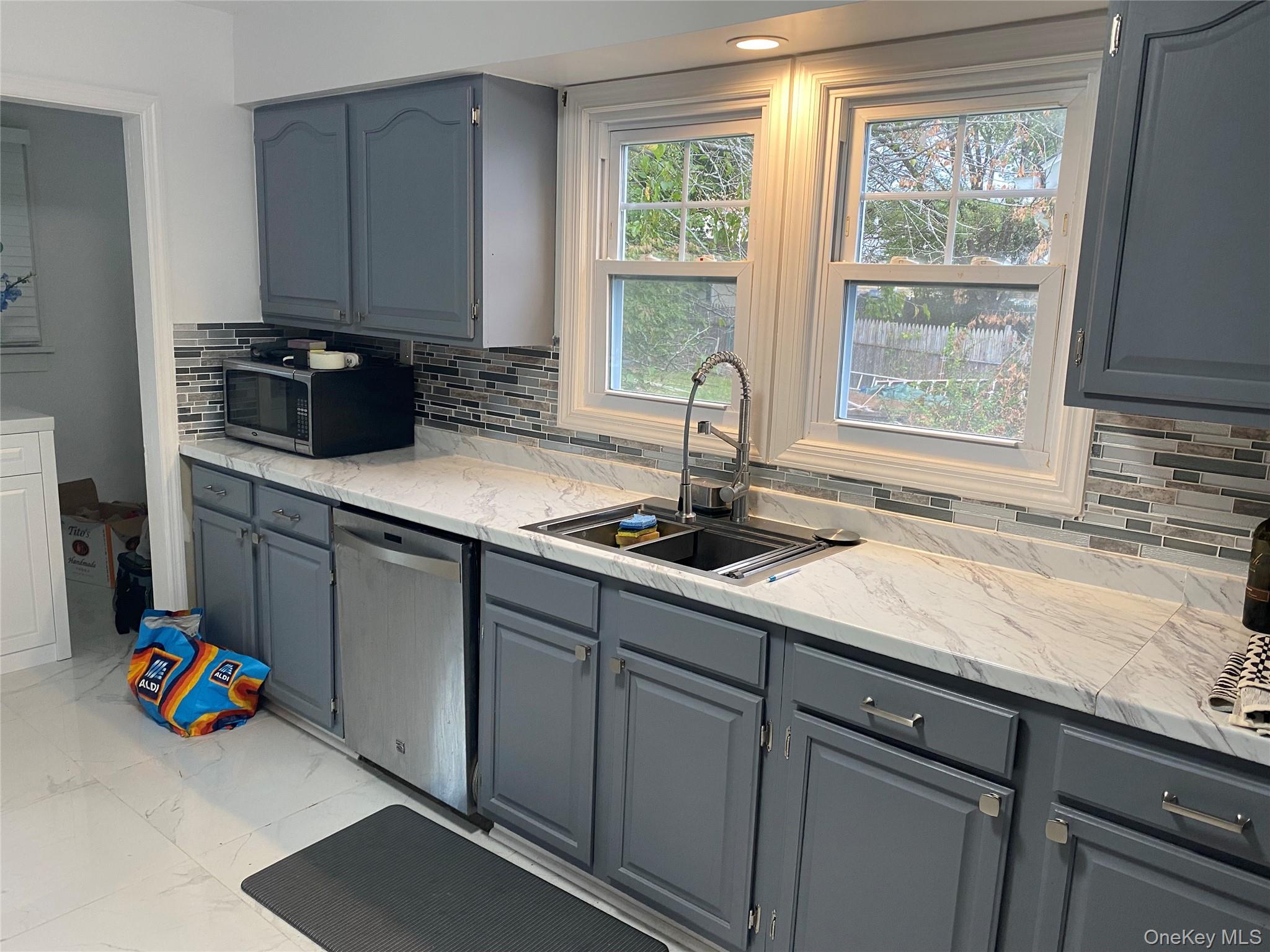 #7 photo, 7 Woods Place, Middletown , NY 10940