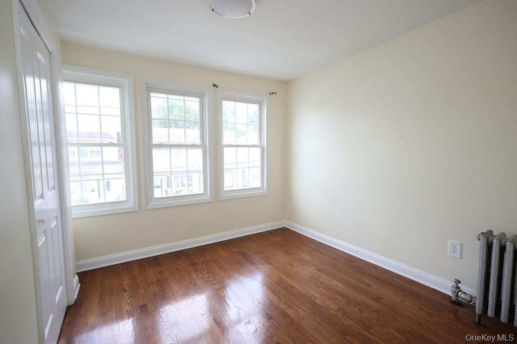 #4 photo, 10416 Rosita Road, Ozone Park , NY 11417