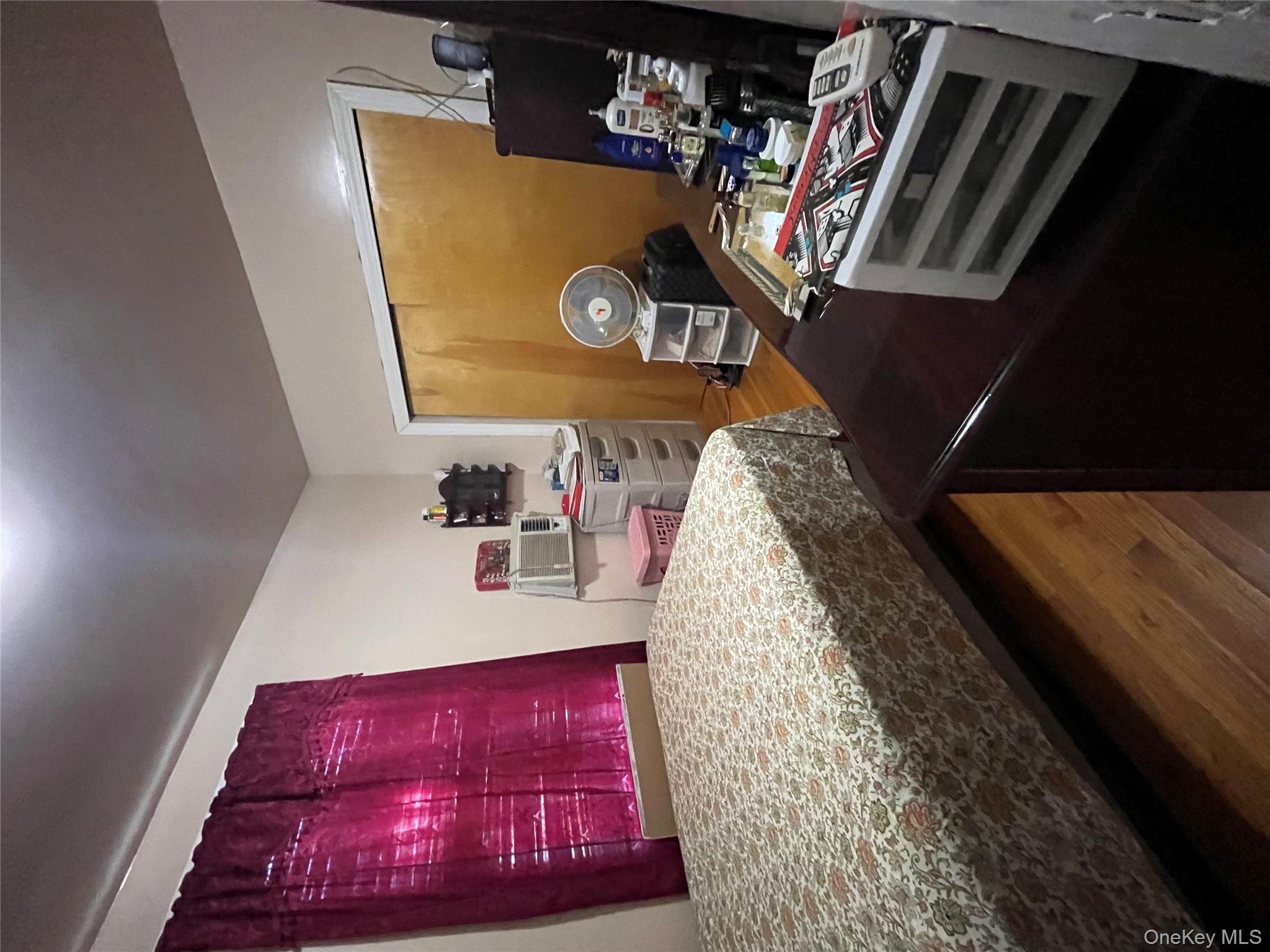 #18 photo, 3935 Barnes Avenue, Bronx , NY 10466