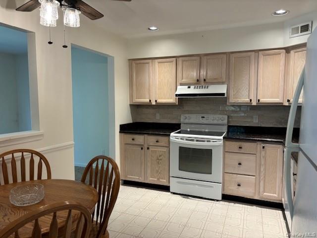 #4 photo, 35 Deer Crossing Drive, Fishkill , NY 12524