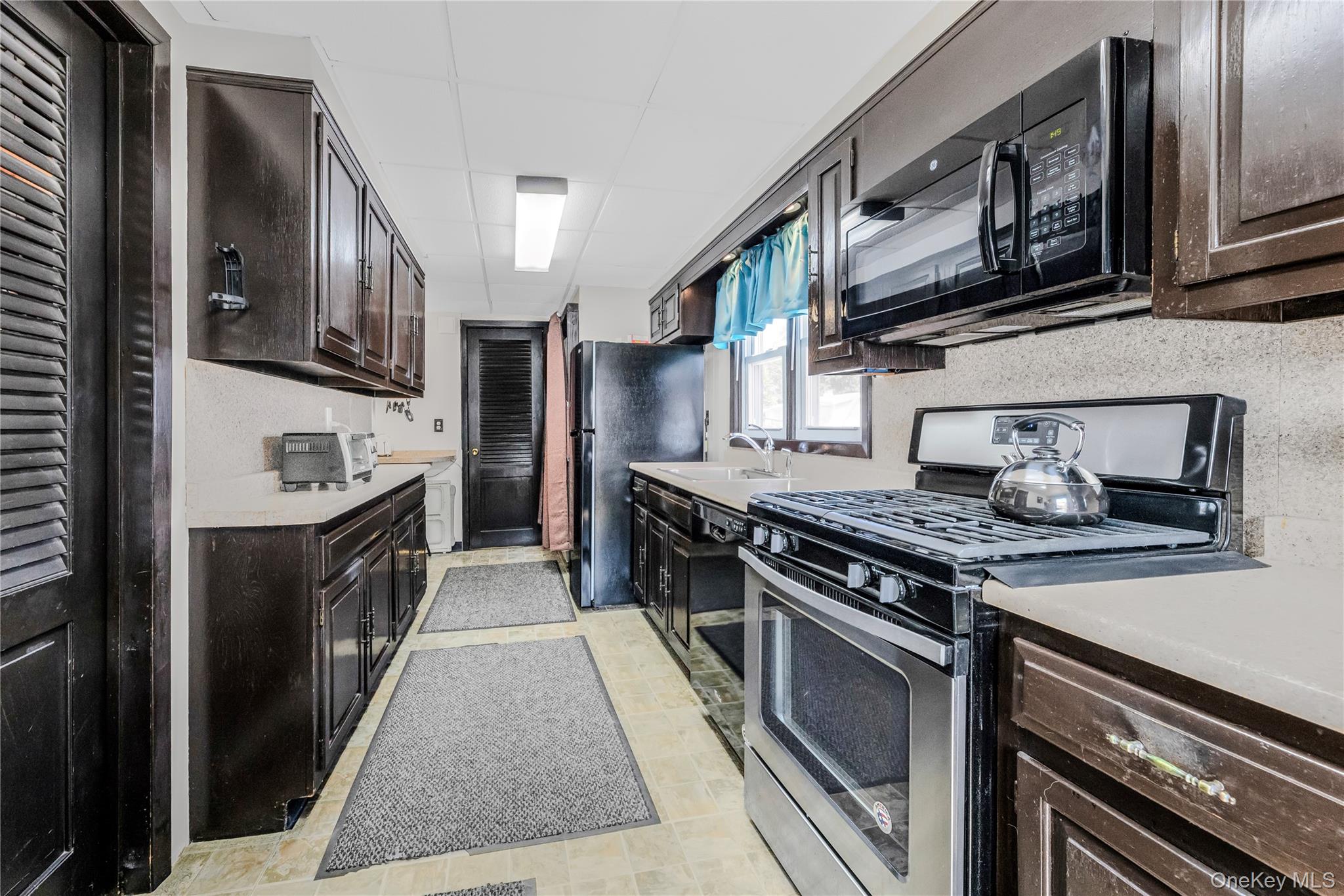 #14 photo, 284 AKA 11 Tompkins Avenue, Yonkers , NY 10710