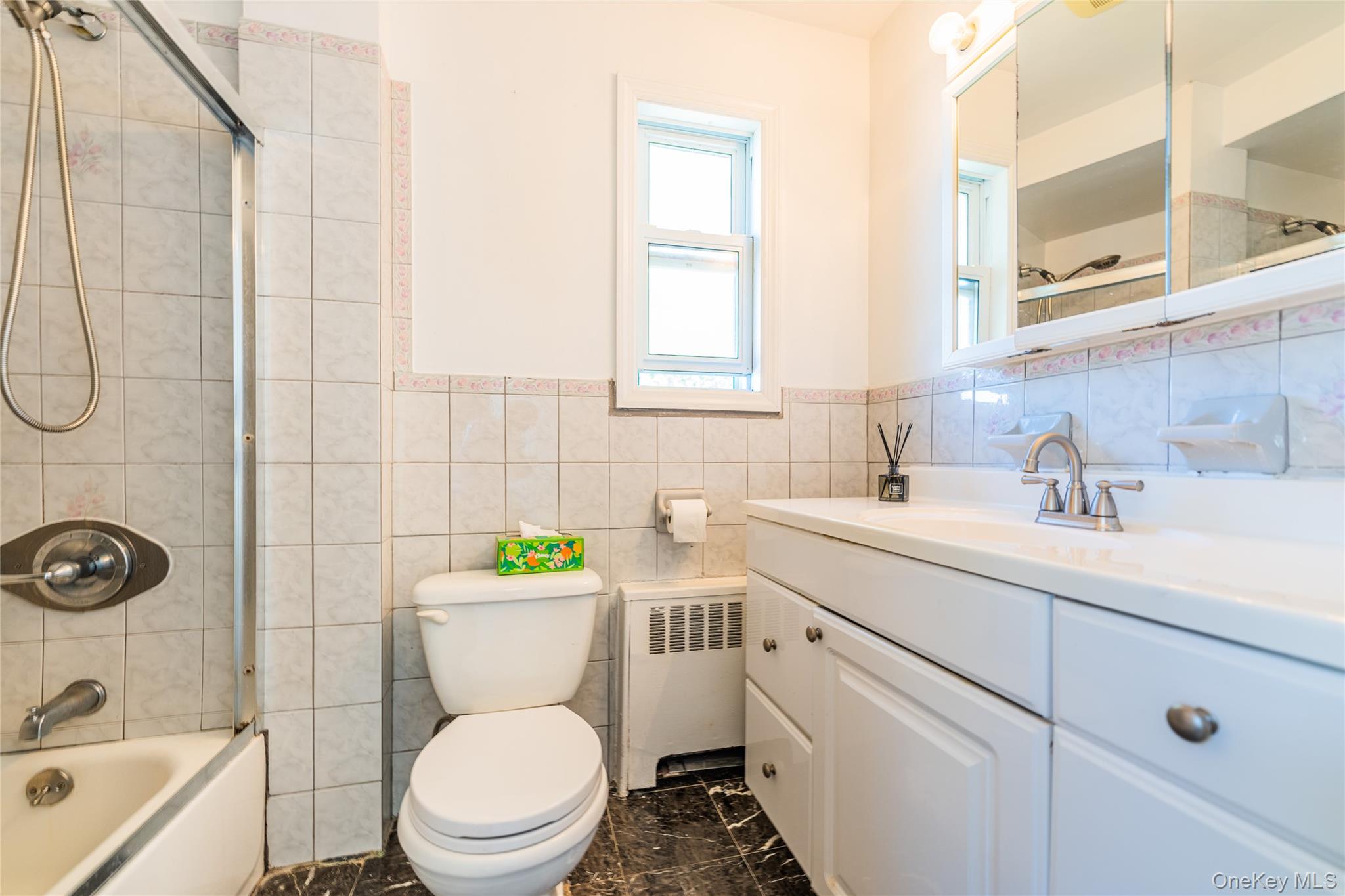 #19 photo, 50-15 199th Street, Fresh Meadows , NY 11365