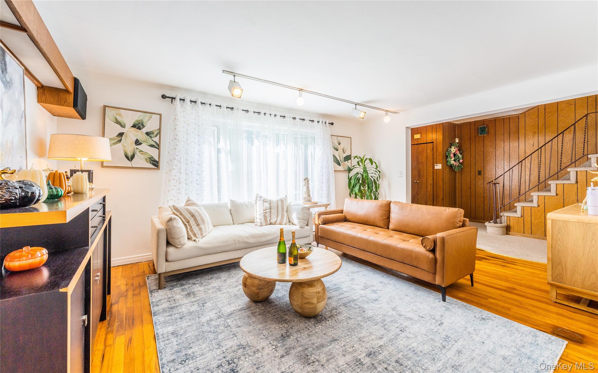 #4 photo, 50-15 199th Street, Fresh Meadows , NY 11365