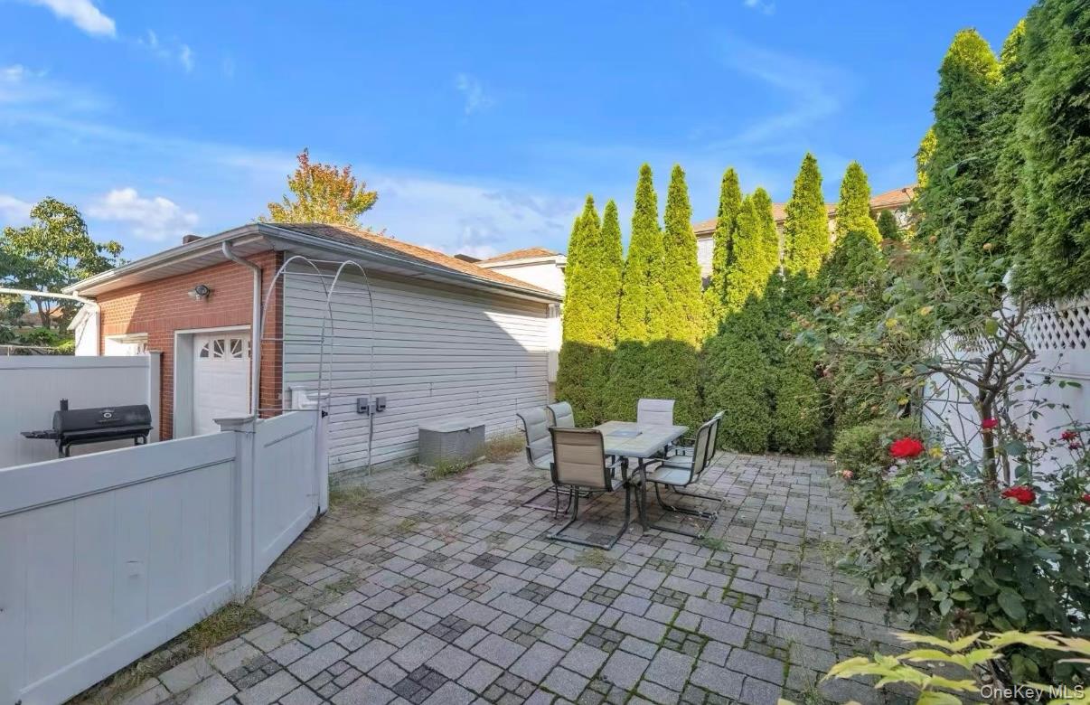 #14 photo, 8810 70th Road, Forest Hills , NY 11375