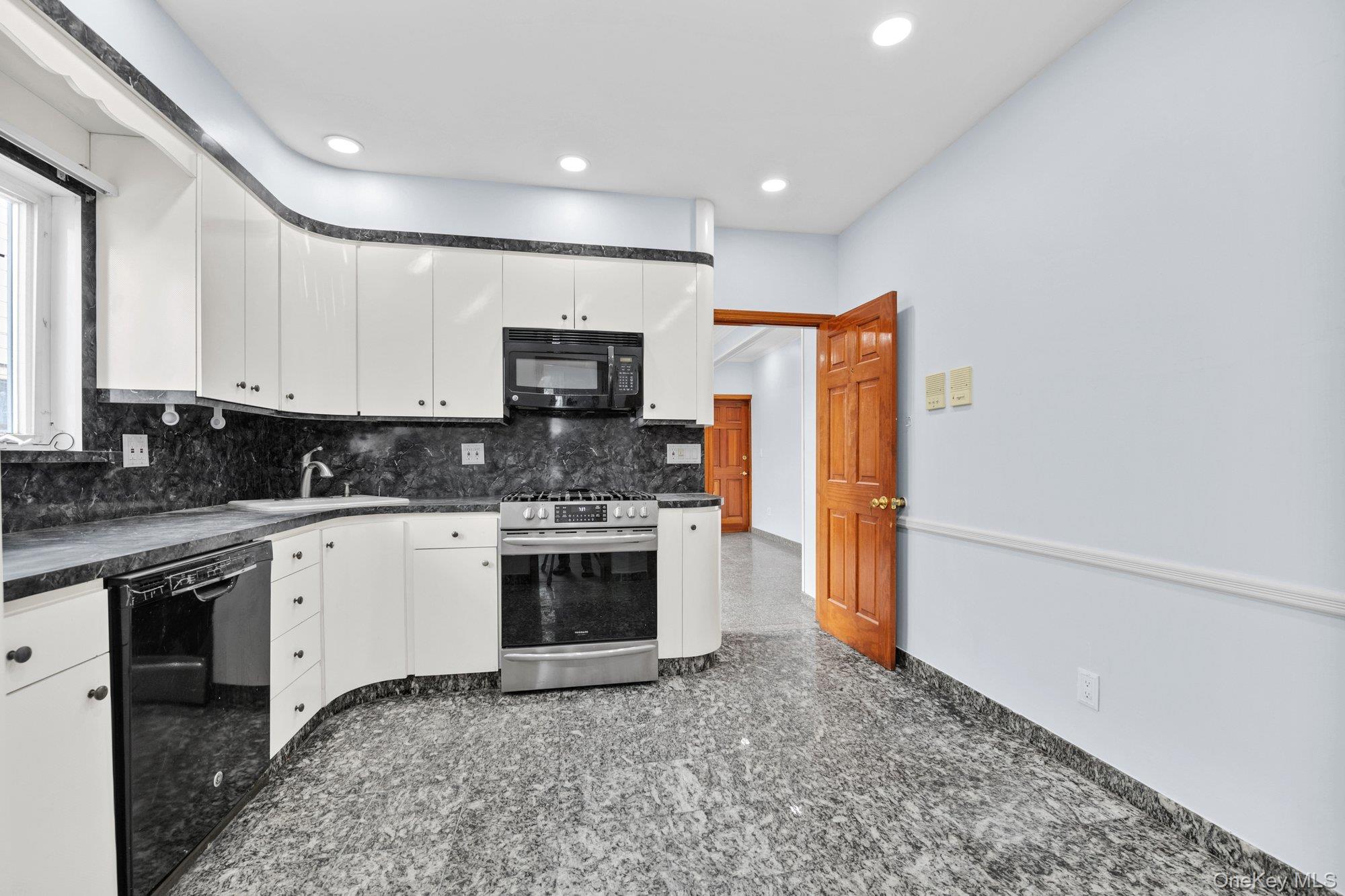 #6 photo, 6618 75th Street, Middle Village , NY 11379