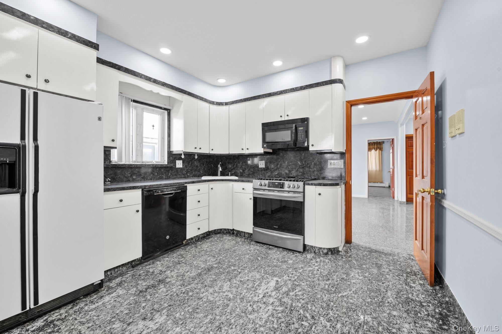 #7 photo, 6618 75th Street, Middle Village , NY 11379