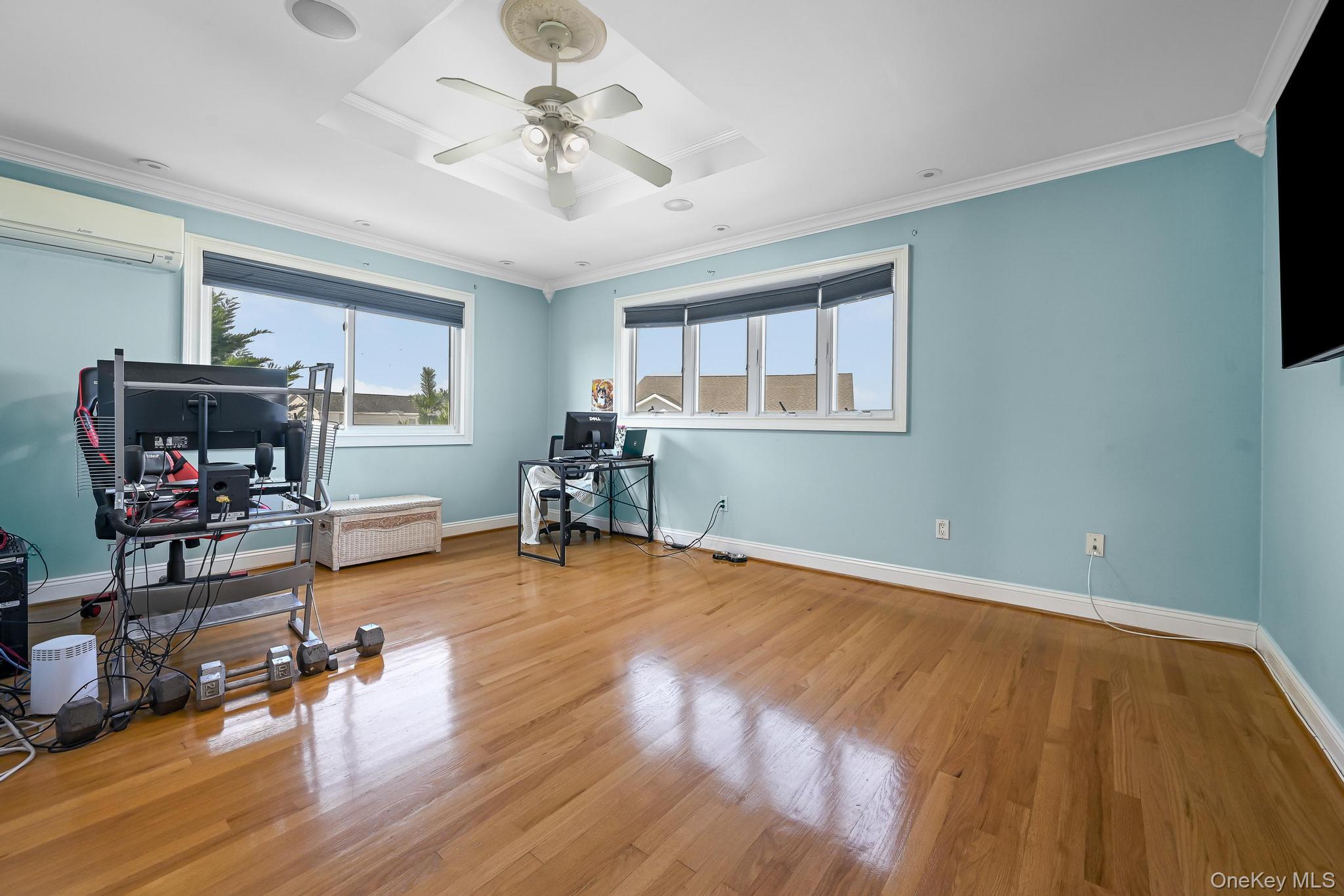 #19 photo, 3664 Somerset Drive, Seaford , NY 11783