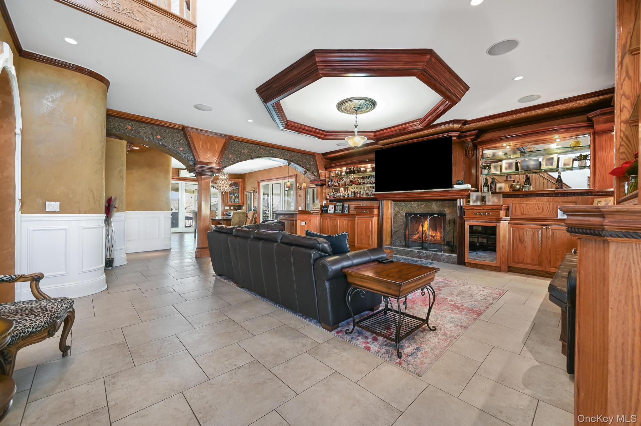 #4 photo, 3664 Somerset Drive, Seaford , NY 11783