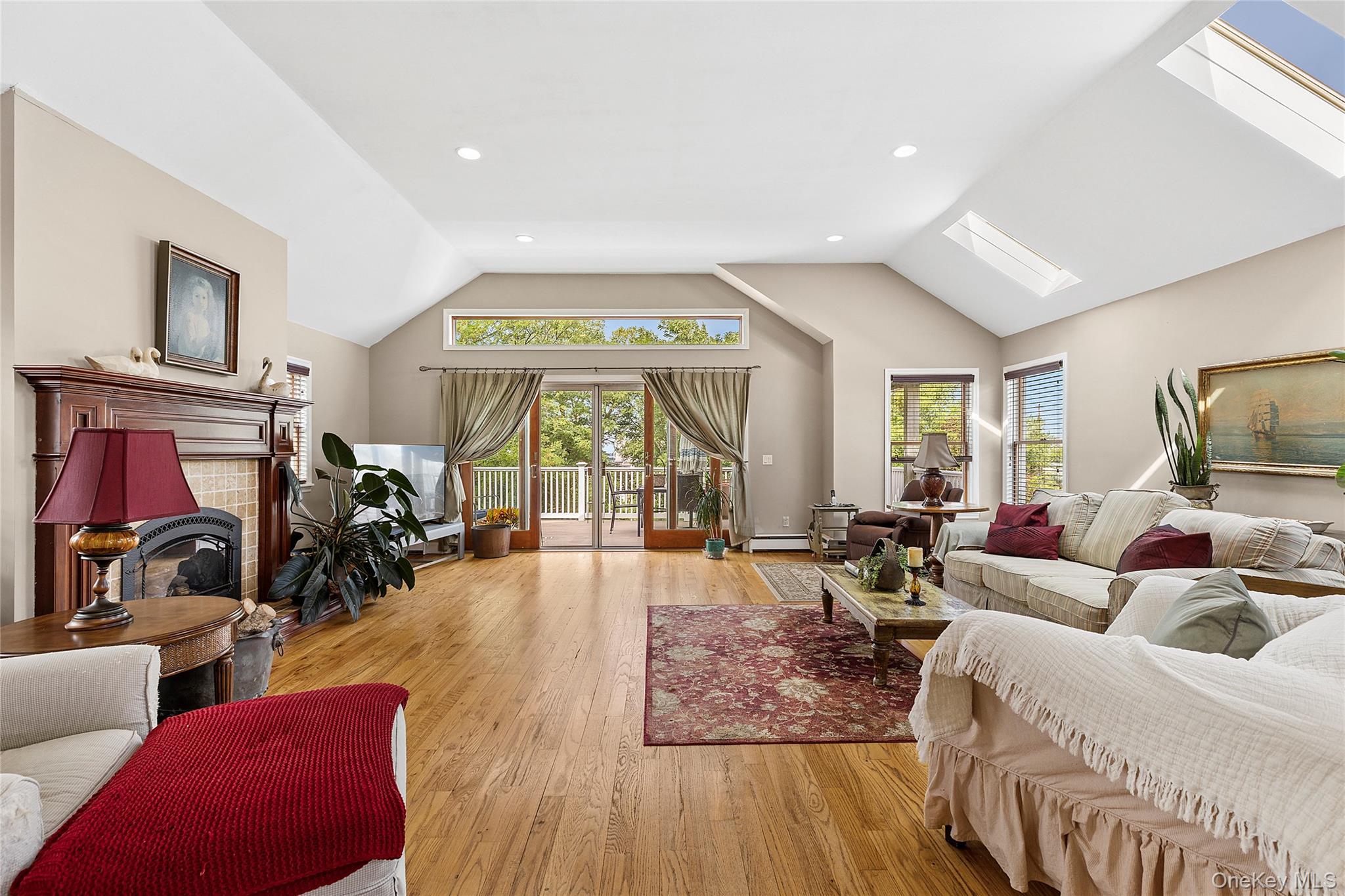 #12 photo, 155 2nd Avenue, サフォーク郡 Peconic , NY 11958