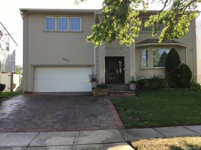 #1 photo, 683 VAN DAM STREET VAN DAM Street, ナッソー郡 North Woodmere , NY 11581-3521