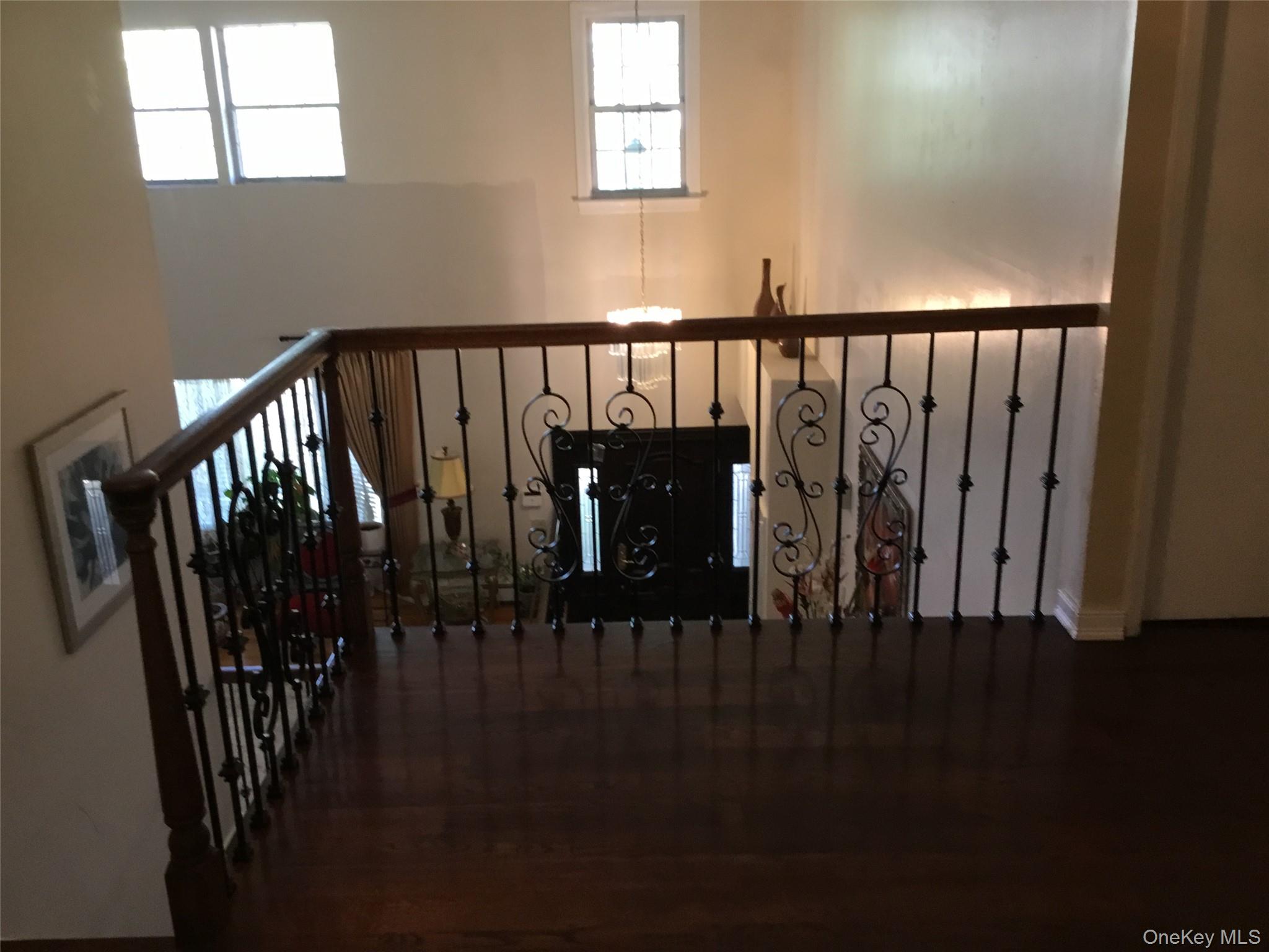 #5 photo, 683 VAN DAM STREET VAN DAM Street, ナッソー郡 North Woodmere , NY 11581-3521