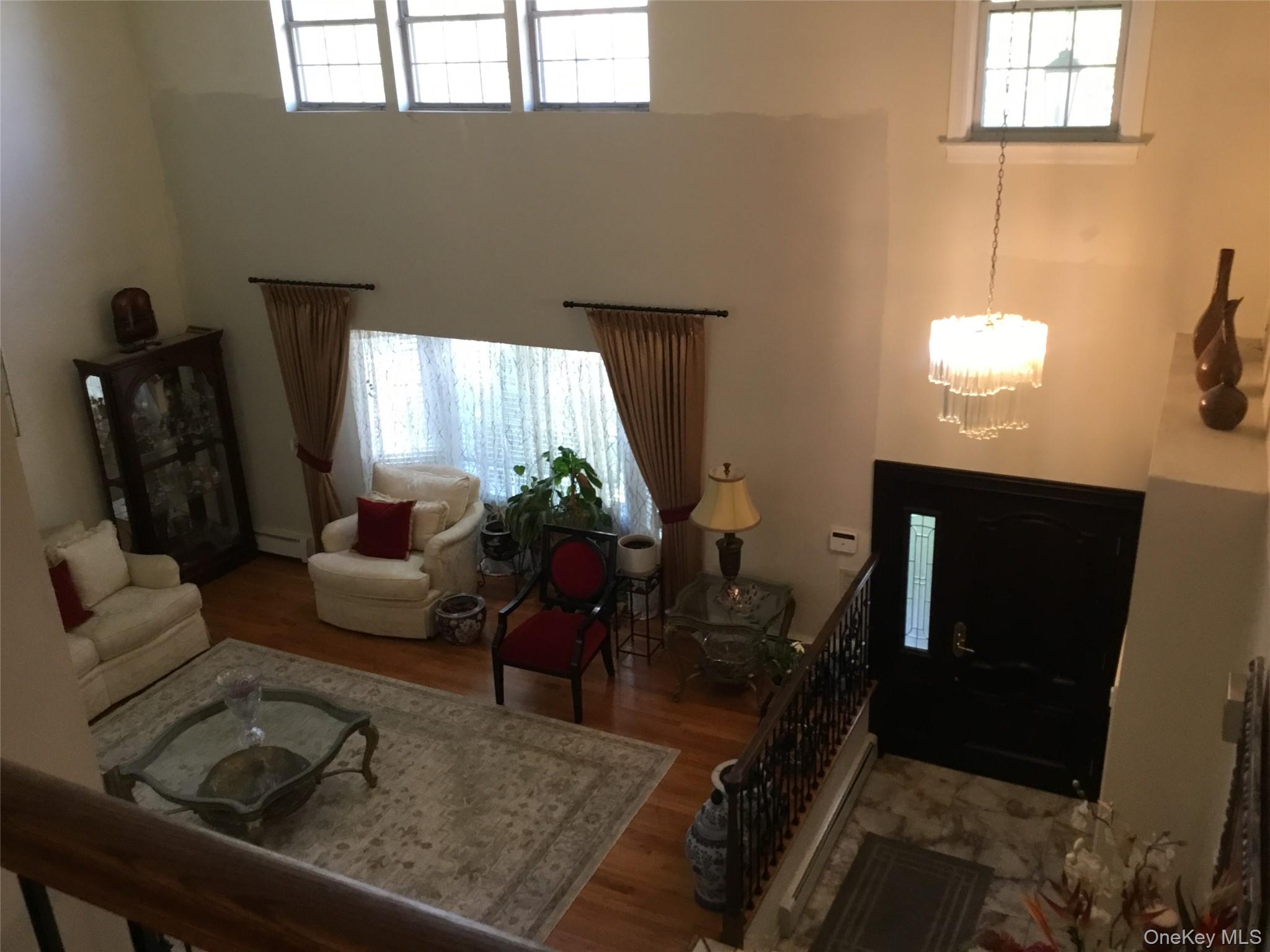 #6 photo, 683 VAN DAM STREET VAN DAM Street, ナッソー郡 North Woodmere , NY 11581-3521