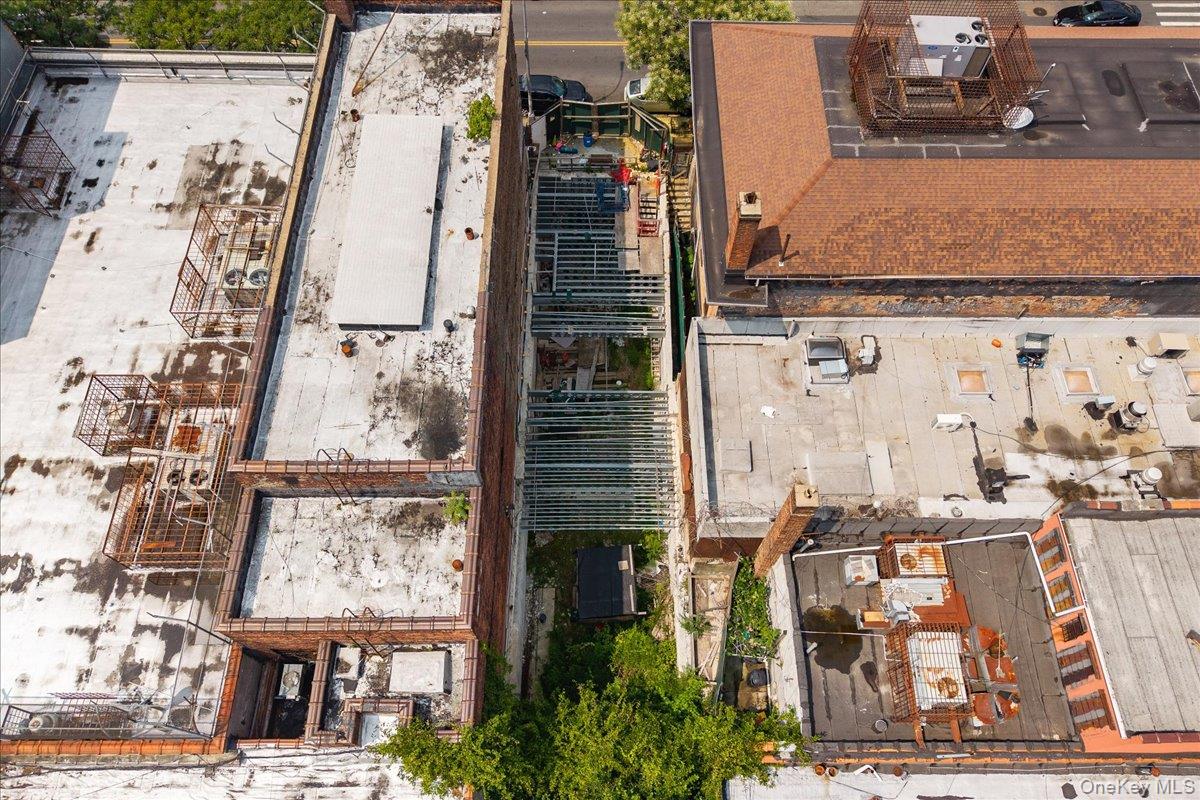 #4 photo, 435 Rockaway Avenue, Brooklyn , NY 11212