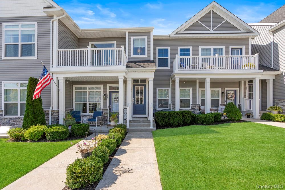 #1 photo, 295 Silver Timber Drive, Yaphank , NY 11980