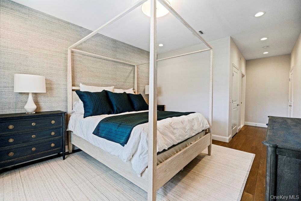 #20 photo, 295 Silver Timber Drive, Yaphank , NY 11980