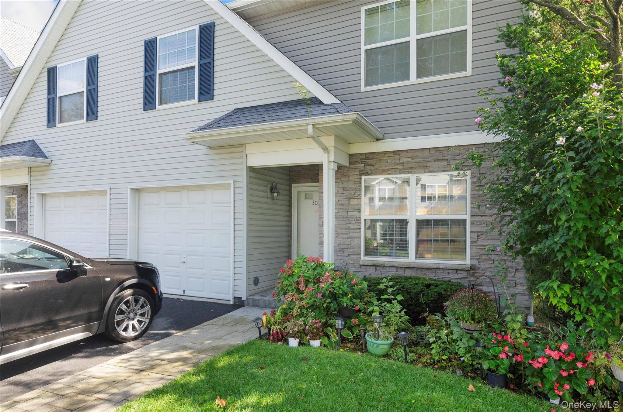 #4 photo, 307 Medea Way, Central Islip , NY 11722