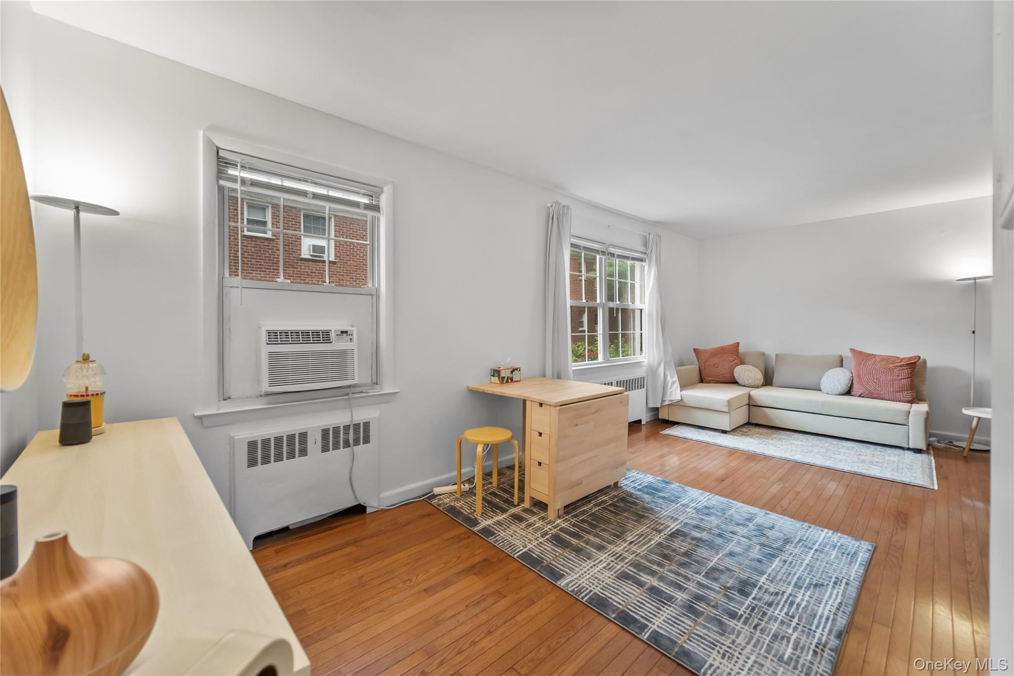 #7 photo, 182 Pinewood Road, Hartsdale , NY 10530