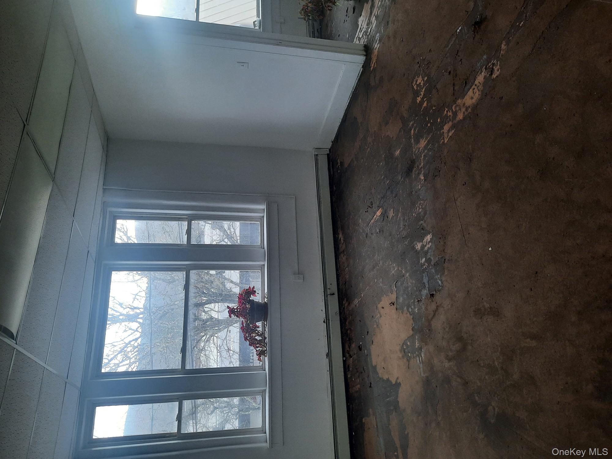 #11 photo, 129 Canal Street, Ellenville , NY 12428